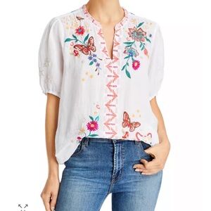 Johnny Was Olinda White Puff Sleeve Embroidered Effortless Blouse, Size XS NWT